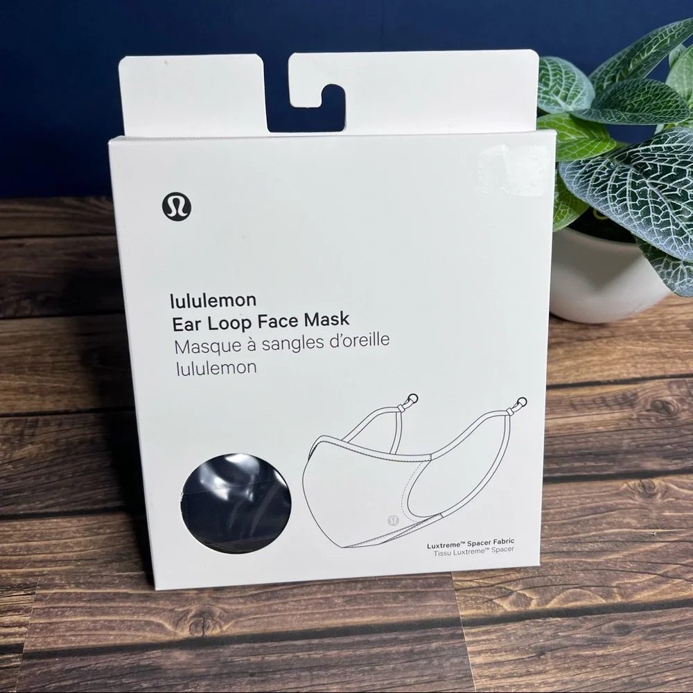 Lululemon Ear Loop Face Mask NWT in Box (Unused/Unopened) *BRAND NEW* Black